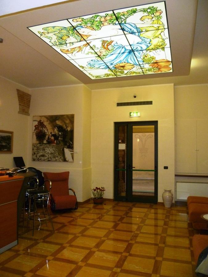 Hotel Santa Chiara SantʼAngelo in Vado Δωμάτιο φωτογραφία